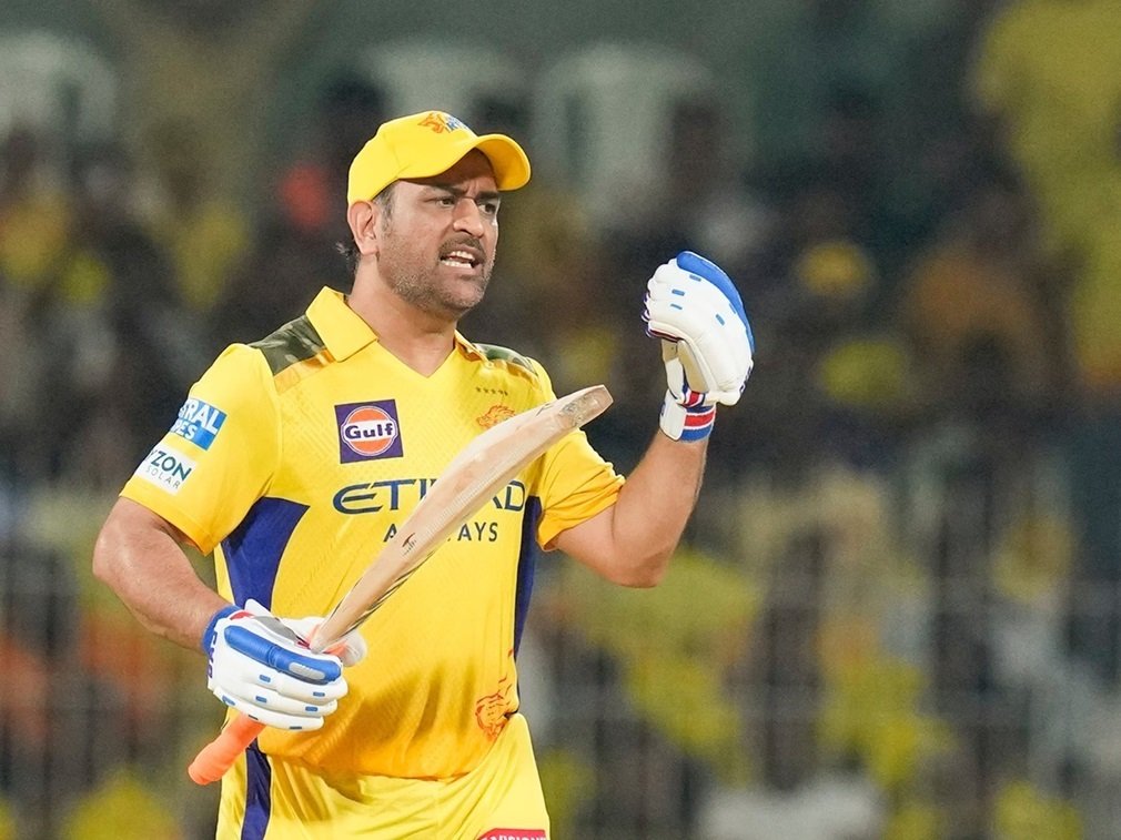 CSK vs RCB MS Dhoni: